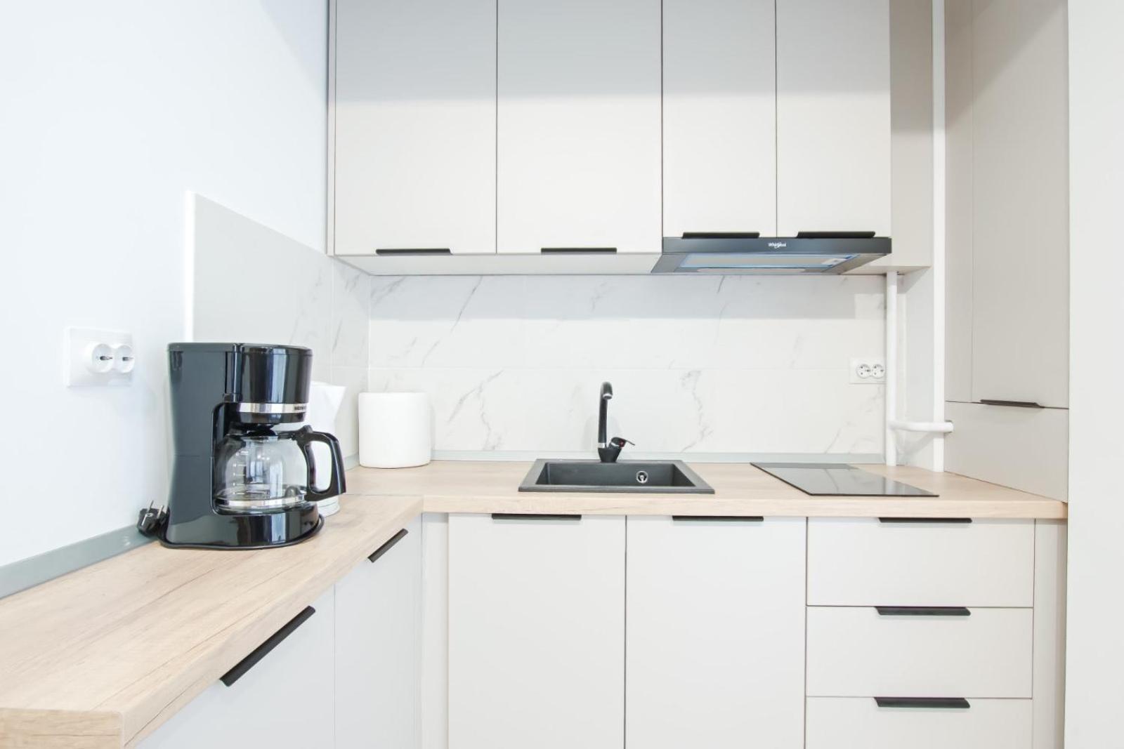 Himson-Blue Apartament Jassy Zewnętrze zdjęcie