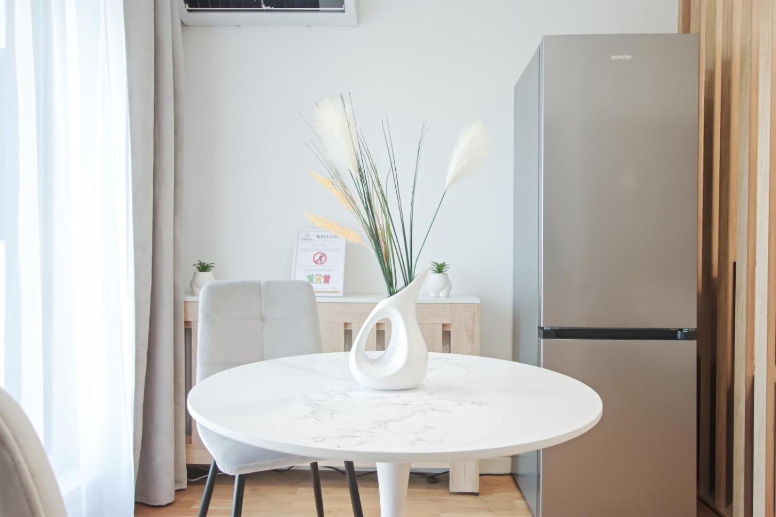 Himson-Blue Apartament Jassy Zewnętrze zdjęcie