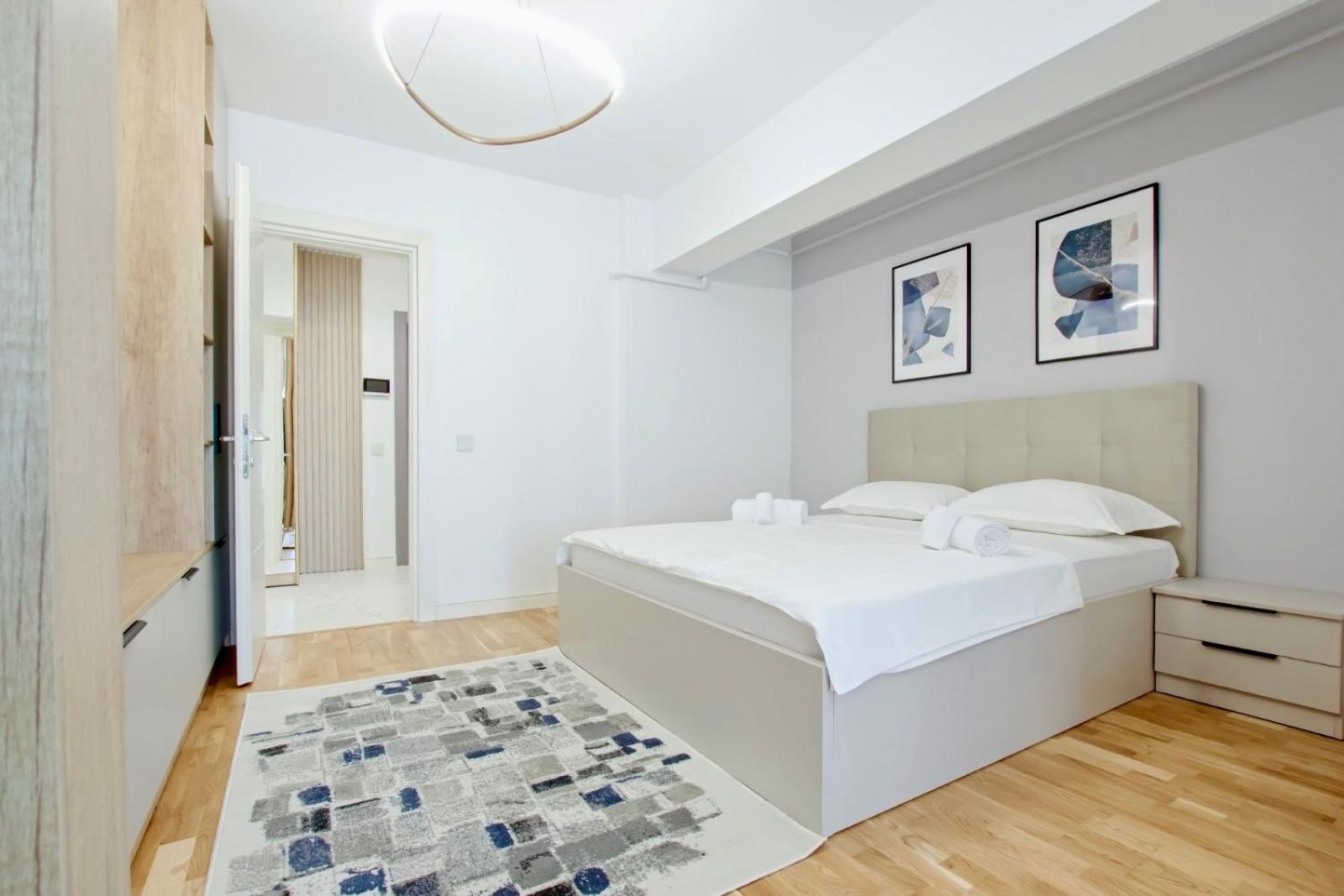 Himson-Blue Apartament Jassy Zewnętrze zdjęcie